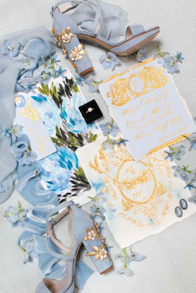 Italian style wedding stationary for a high end wedding at Lake Como with gold design.