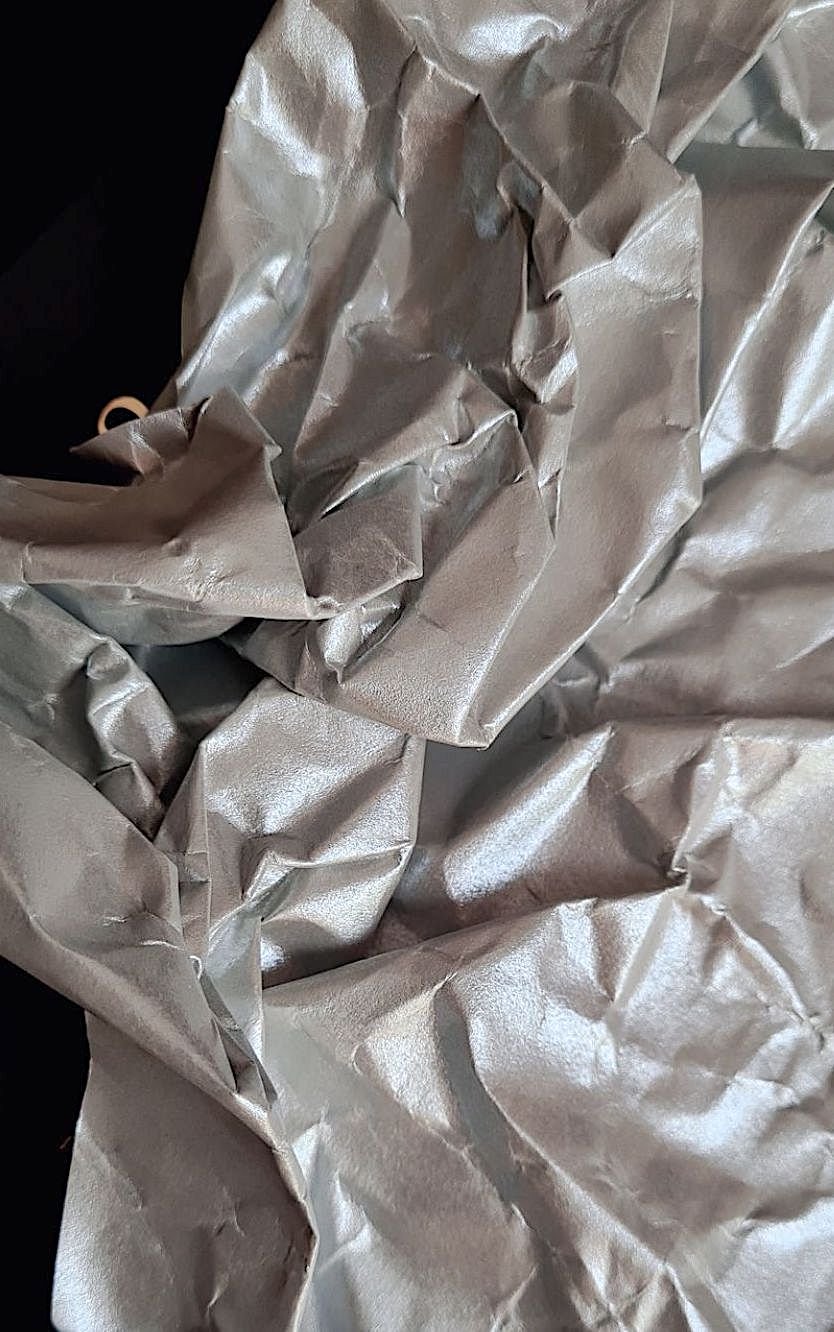 Crumpled silver metal paper for luxury custom metal inspired invitations - 1