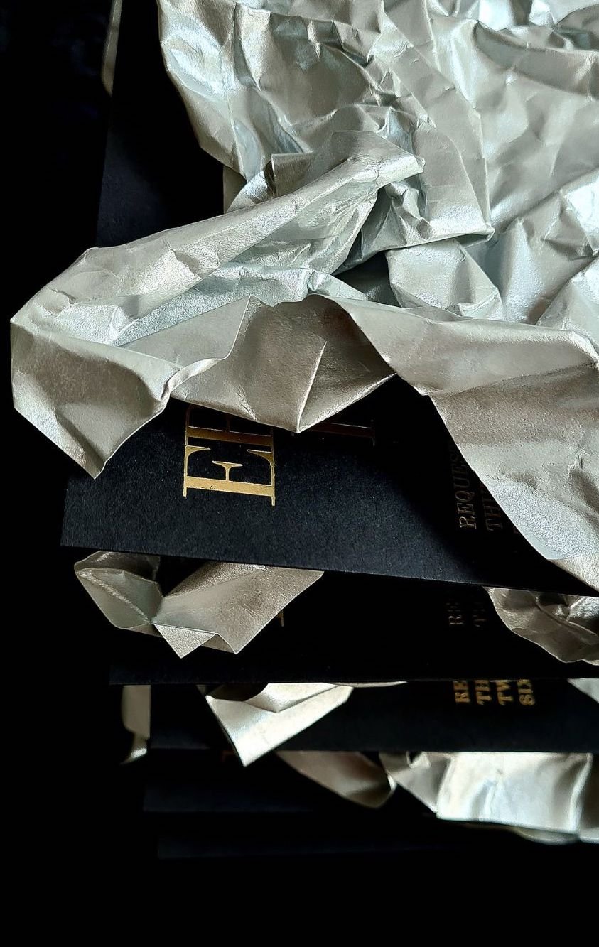 Crumpled textured luxury wedding invitations - 1